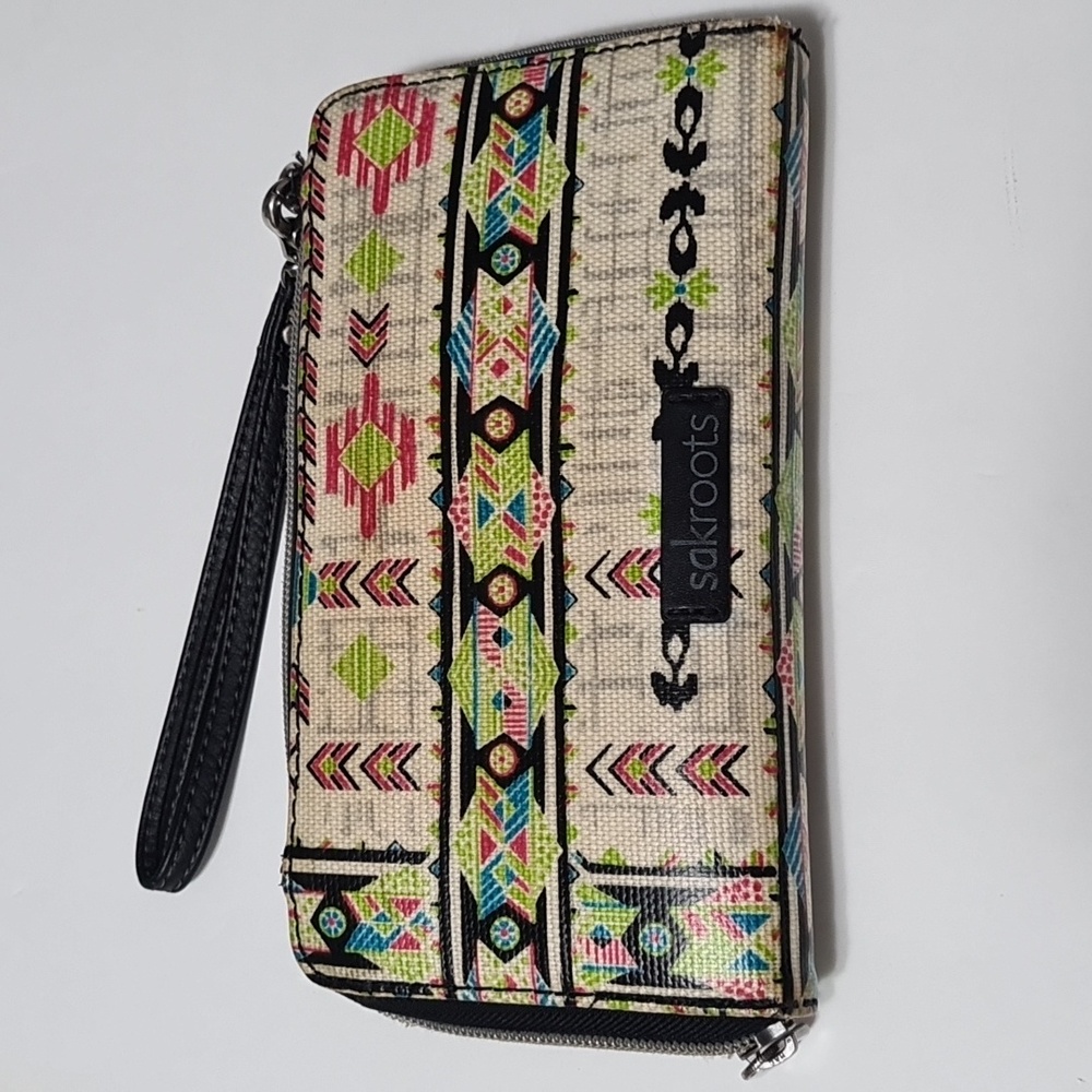 Sakroots wristlet